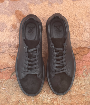 Baskets en cuir noir