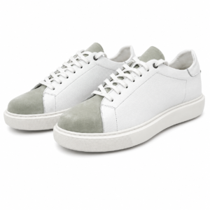 Baskets en cuir blanc cassé